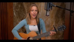 Penny Lane - The Beatles (Acoustic Cover by Emily Linge)
