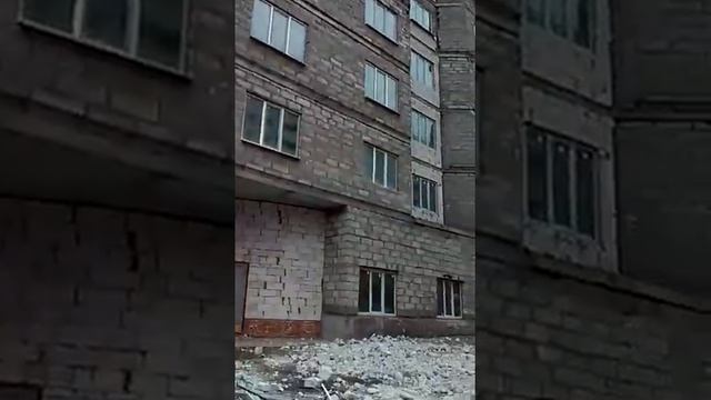 Ветром сдуло стену.Самара ж.к.Москва смотреть онлайн