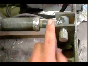 применение регулировочного винта