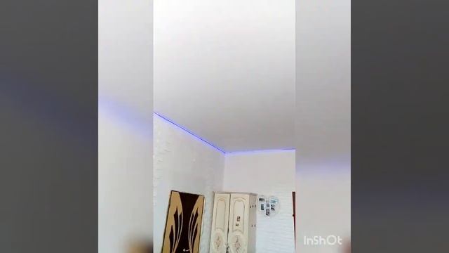 Потолок с подсветкой по периметру и точечными светильниками!.. смотреть онлайн