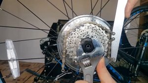 Обслуживание задней втулки велосипеда