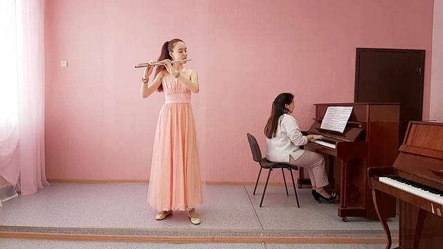Г.Ф.Телеман - Соната для флейты F Moll - 3,4 часть, исп. Сафина Аделина, 13 лет