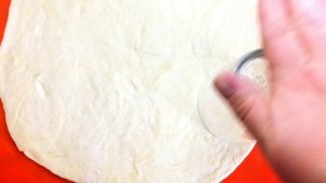 Пирожки  на сухой сковороде,тесто дрожжевое,начинки разные