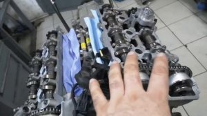 КИА. QUORIS-GDi. V6. 3,8L. На 6-м цилиндре впускные клапаны были зажаты.