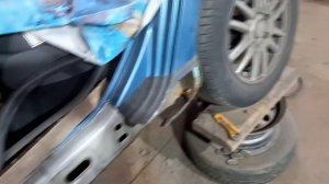 гольф 5, новый порог не подошёл.