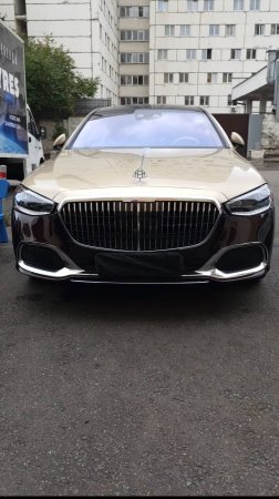 Что самое крутое в Mercedes S Maybach..?