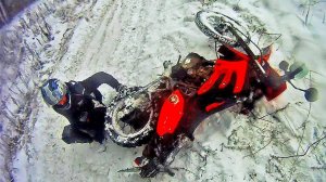 Зимой на мотоцикле. Riding motorcycle in snow Enduro KTM 640 Эндуро Езда по снегу Winter activity.