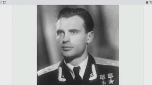 Бронзовый памятник-бюст В.И. Мыхлику установлен в сквере имени Мыхлика в городе Кривой Рог, 11.12.23