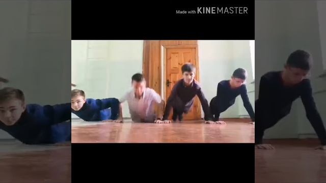 Отжимания на перемене в школе. Топ 1 упражнение для идеального тела. смотреть онлайн