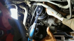 Установка ремня кондиционера Mazda 3 BK 2.0