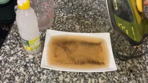 чистка накипи и нагара внутри утюга УКСусом или Лимонной кислотой ‼️утюг станет как новый ?