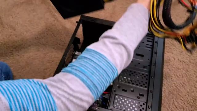 $300 PC Build TimeLapse [ i3 6100 ] смотреть онлайн