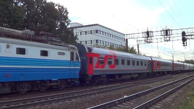 "В первые по 1 пути!" Электровоз ЧС2К-897 со скорым поездом №120 "Москва - Саранск" смотреть онлайн