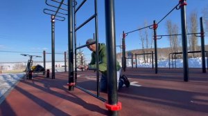 ПРОГРАММА ТРЕНИРОВОК КОТОРАЯ САМА БУДЕТ ТЕБЯ ТРЕНИРОВАТЬ. Тренировка рук со своим весом на турниках