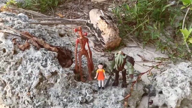 WOWW!!! Nemu Mainan Siren Head, Eye Ball Head, Traffic Light Head, Boneka Squid Game, Freddy FNAF смотреть онлайн