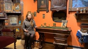 Русская антикварная мебель. Дамский столик.