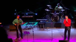 Руку мне дай.