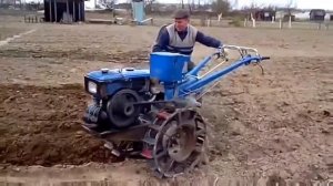 Мотоблок с адаптером и конным плугом . #мотоблок #адаптер #плуг