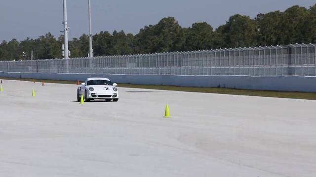 The Porsche 911 GT2 RS arrives on the east coast of the USA смотреть онлайн