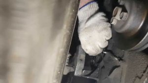 Замена сальника коленвала 2105 без снятия лобовины.