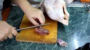 Забой кур, ощип и потрошение. Часть 2.