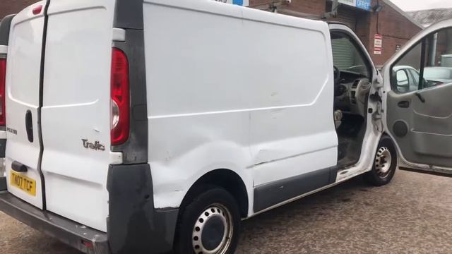 Tn07tcf white Renault traffic смотреть онлайн