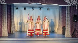 Трио Фроловых - Сязьгака