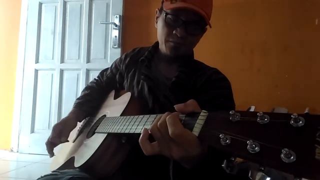 Acoustic R. Hall RSG-20/MNT смотреть онлайн