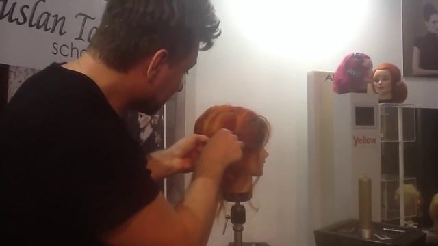 Школа Руслана Татьянина   курс прически с шитьем!!!!