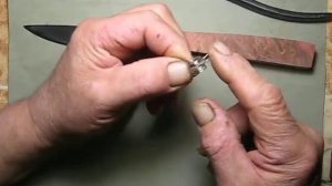 Кухня и пружинка для выкидухи