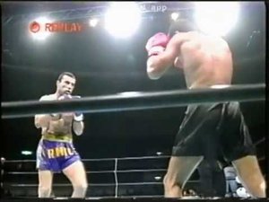 Артак Варданян vs Абдуллах Гусниев. SWA boxing. Япония. 2001. 「掣圏道」 Менеджер проекта С.Заяшников.