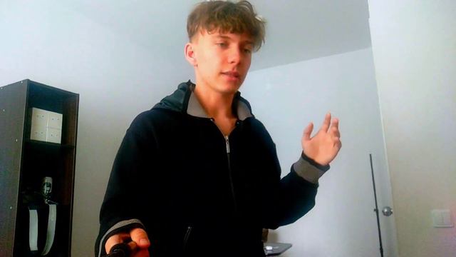 КАК НАЧАТЬ ПРОДАВАТЬ НА АВИТО? Товарный Бизнес на Авито с нуля!