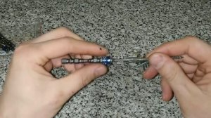 Битки с магнитным держателем саморезов с Aliexpress