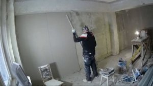 Выравнивание стен по маякам