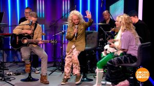 "Подкаст.Лаб": Лариса Долина и Валя Карнавал будут...ся! Доброе утро. Фрагмент выпуска от 03.02.2023