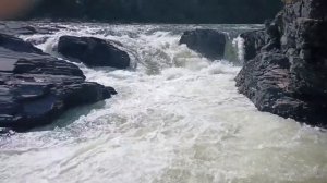 водопад р.бом Амурская область