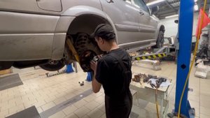 SUZUKI GRAND VITARA XL7 Замена правой задней полуоси.