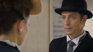 АННА и ШТОЛЬМАН. На тебя обиделась.