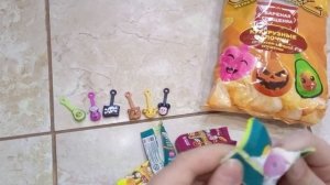 распаковка. Кукурузные палочки скрепыши 2. 7 пакетиков скрепышей 2.