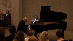 Моцарт В. А. — Фантазия ре-минор (К. 397), 1782. Исполняет Алексей Любимов. ДК Рассвет 13/07/23.