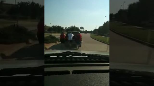 Runaway Car Part 1 смотреть онлайн