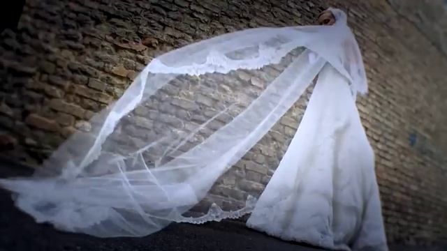 Дима и Ира. Ремикс на марш Мендельсона смотреть онлайн