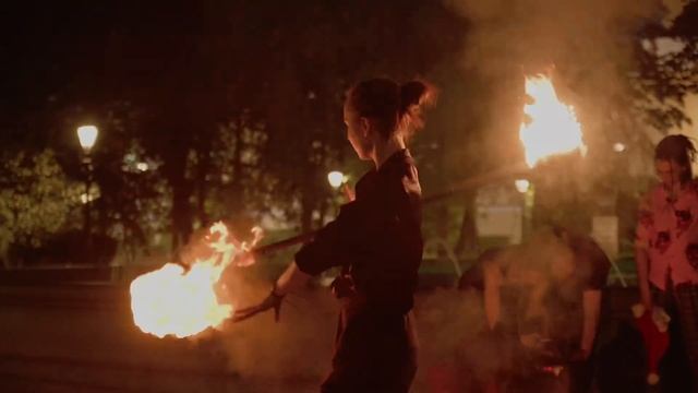ОГНЕННОЕ ШОУ Санкт-Петербург / FIRE SHOW 2023 / FIRE DANCERS RUSSIA / Уличные артисты