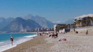 9 АПРЕЛЯ 2022 ВСЕ ВЫСЫПАЛИ НА ПЛЯЖ В ?? ТУРЦИИ. Такая погода весной в апреле.