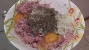 Вкусный рецепт котлет с начинкой в духовке