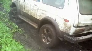 НИВА против Daihatsu Terios