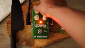 TC Electronic Corona Chorus Demo