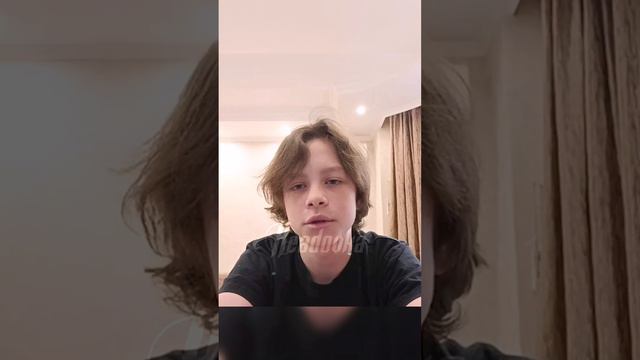 14 летний мальчишка с коллегами спасли. более 100 человек из эпицентра теракта