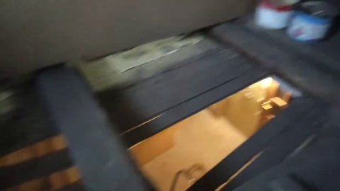 Ремонт в гостиной за 18 минут #дом #старыйдом #ремонт #пол #тёплыйпол #потолок #жизнь #переделка