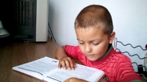 ЧИТАЕМ В 6 ЛЕТ. ЧЕРЕЗ ГОД В ШКОЛУ. 60 СЛОВ В МИНУТУ. ШЕСТИЛЕТКА БЕГЛО ЧИТАЕТ СКАЗКУ. Ейск.